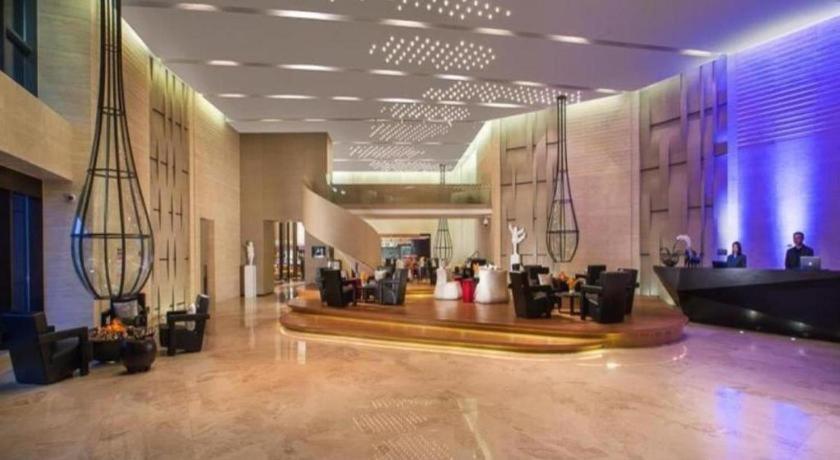 Himalayas Qingdao Hotel Exterior photo